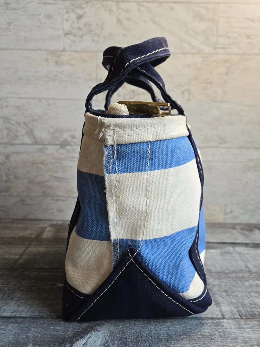 L.L. Bean Vintage Boat And Tote Striped Canvas Bag 90's SKU OAMK6  With Zipper